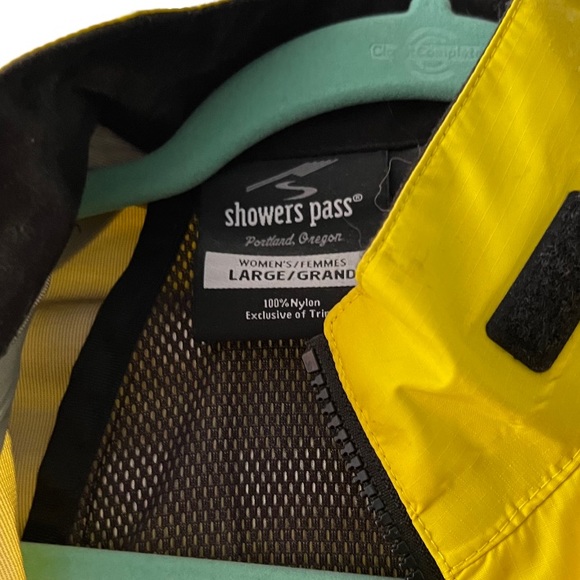 SHOWERS PASS JACKET - Large - In Good Condition - Picture 2 of 3